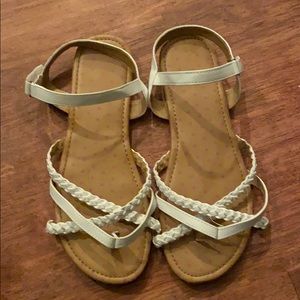 White sandals size 5